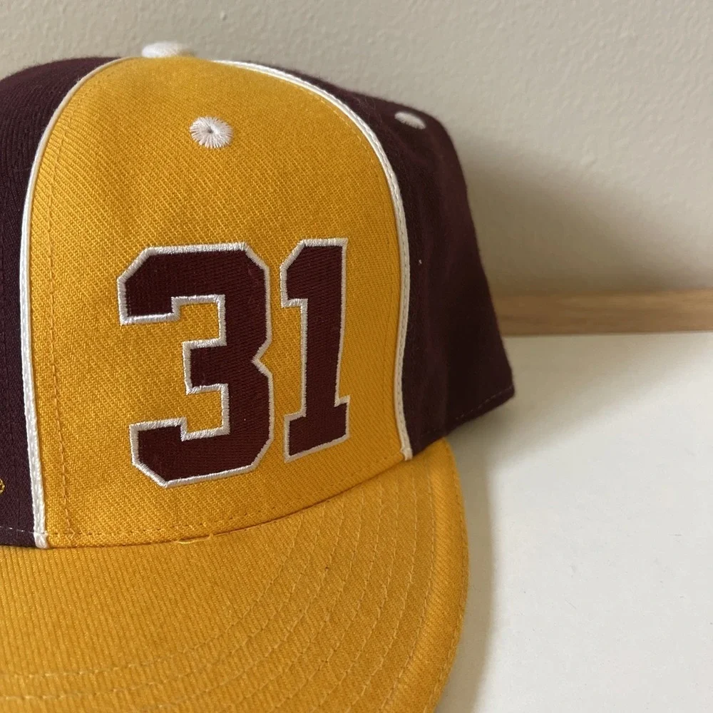 Vintage Minnesota Gophers Fitted Adidas‎ Hat #31 True School Authentics 7 1/2